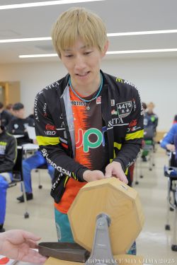 前検日／抽選の様子