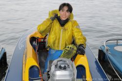 優勝戦終了直後　ピットにて