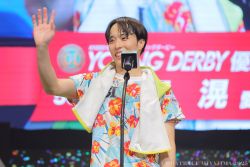 笑顔あふれる優勝インタビュー