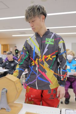 前検日／抽選の様子