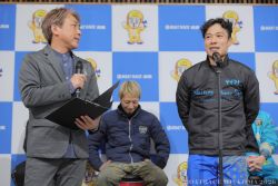 優勝戦出場選手公開インタビューの様子