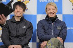 優勝戦出場選手公開インタビューの様子