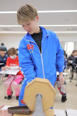 前検日／抽選の様子