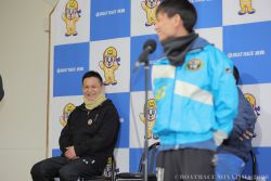 優出インタビューの様子