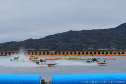 藤原選手 優勝戦2コースから“差し”を決めて勝利！