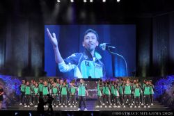 上平選手のミュージカル風挨拶に他の選手も画面に釘付け！