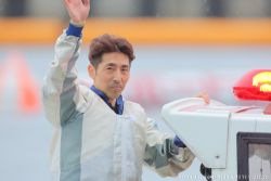 ウイニングランの様子