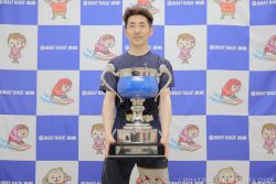 優勝は静岡支部の徳増秀樹選手！おめでとうございます！