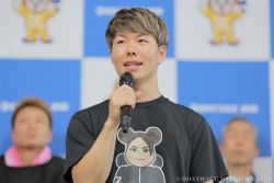 優出インタビューの様子